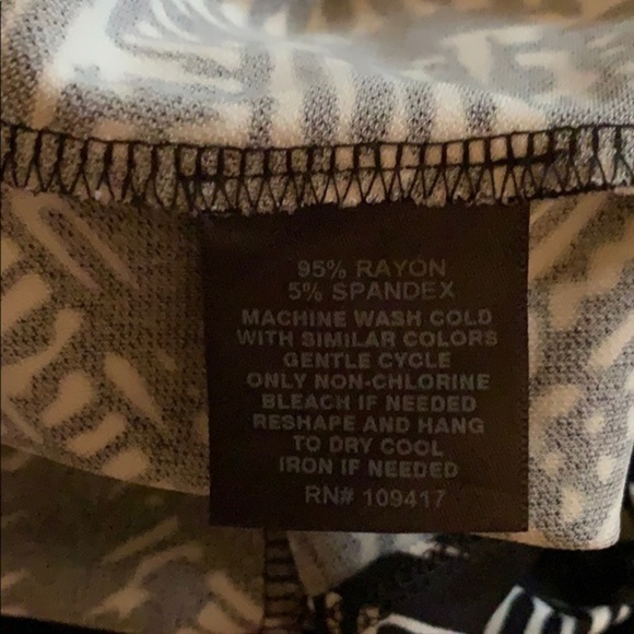 Little Black Dress - Picture 5 of 6